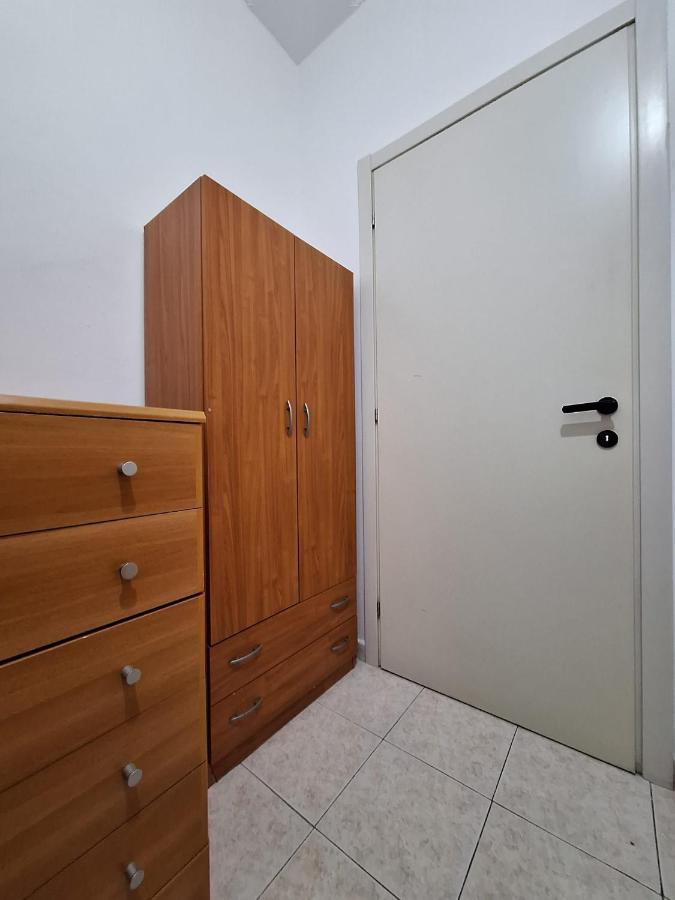 Appartamento La Casa Dei Nonni Malnate Ngoại thất bức ảnh